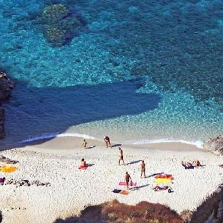 Hotel Casolare Al Porto Tropea Zewnętrze zdjęcie